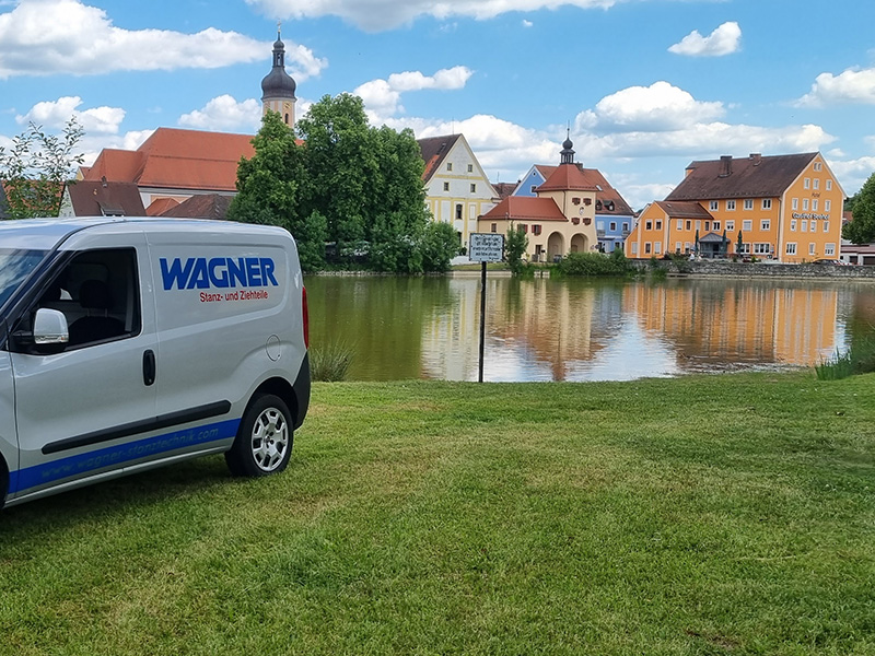Auto von Gebr. Wagner in Allersberg